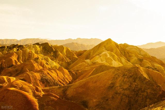 从北京出差甘肃省，毫不客气的说	，甘肃的 “大	”，真不是吹出来的