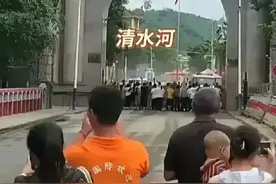 缅甸北部激战引关注打得不可开交 云南边境居民竟然蜂拥围观看热闹图片