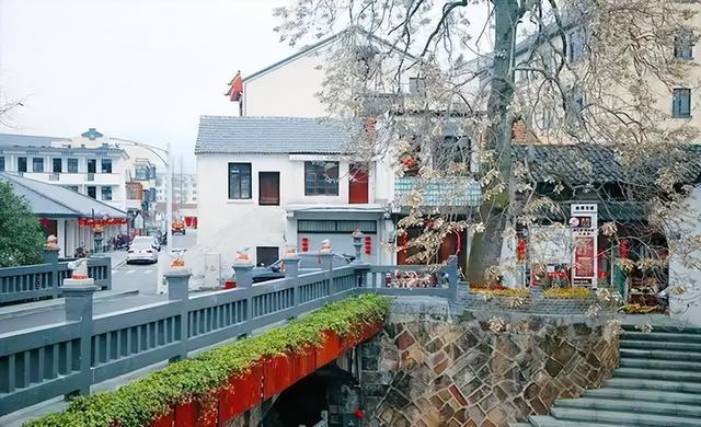 金华二仙桥：黄大仙遗驻桥前，度尽红尘劫和缘