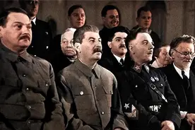 1957年，苏联发生“未遂政变”，毛主席轻声吟诵：子孙多以百城降图片