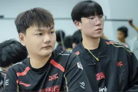 爆冷！JDG不敌NIP，季后赛一轮游！牙膏疯狂失误，教练BP惨遭质疑图片