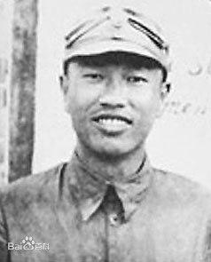 他是“铁血将军”邓华：战场上的硬汉，和平时期的忠诚守护者