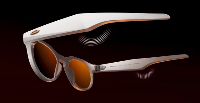 Meta × Oakley 联名炸场！499刀的AI智能眼镜到底有多能打？