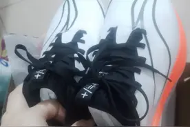 论25年中考体育选择跑鞋图片