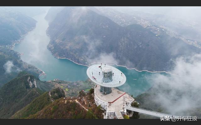 公交船游三峡，最有烟火气的游玩攻略