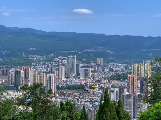 周末就能来回！成都坐高铁最快21分钟直达！这些地方景美又好玩