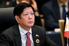 59:25，老杜女儿逆转局势，马科斯时间所剩无几，再次盯上黄岩岛图片