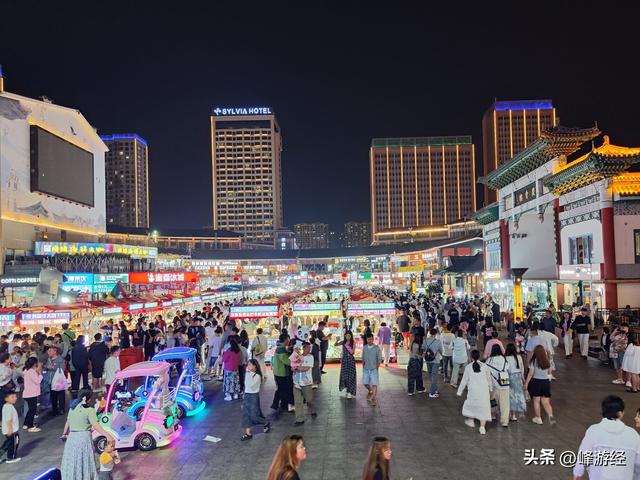 夜逛韩乐坊，感受威海的人间烟火气