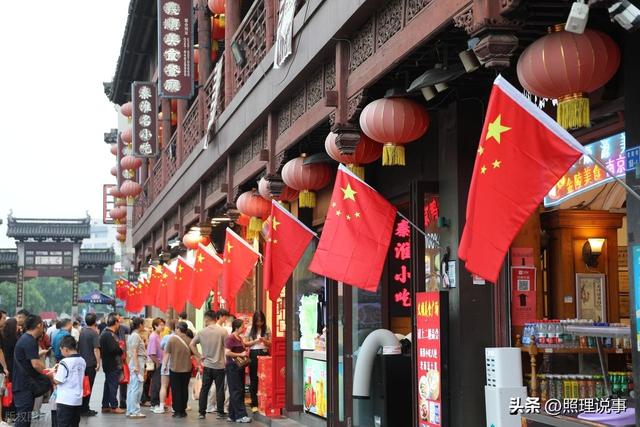 卢浮宫失窃丢法颜面！小偷横行还算世界强国吗？难怪游客都不敢去