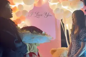 解清帅哽咽告白王正正，双双泪洒泰国图片