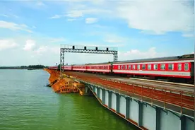 70亿一公里？海南岛到广东只有20公里，竟要耗费1420亿建桥？图片