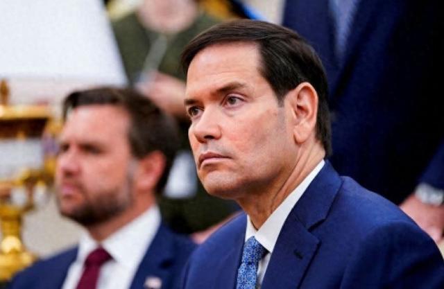 特朗普态度变了？美国对外政策发生重大转变！鲁比奥下令：美国外交官不许再干涉他国内政！