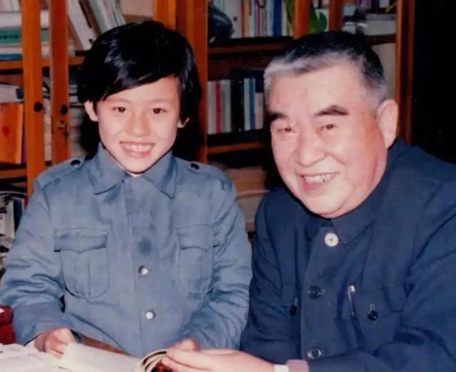 原河南省省长，后任辽宁省书记，自称是“农民的儿子”，享年81岁