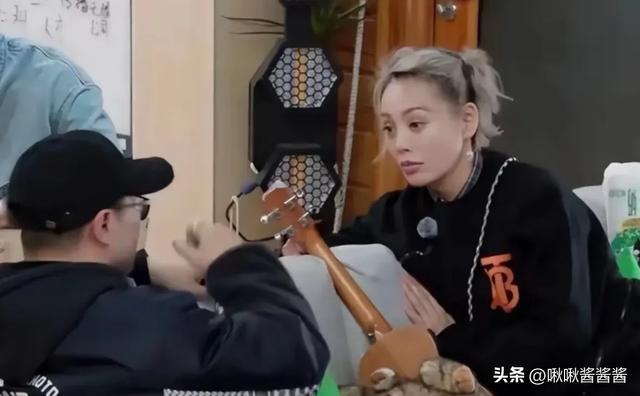 汪峰陪女友森林北新疆过七夕