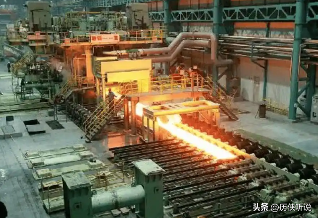 中国又一科技迎重大突破！用3年打破垄断，造出3.6万吨钢铁巨兽！