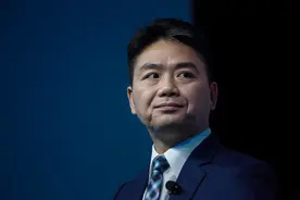京东股权曝光：刘强东持股11.7%股权，有72%投票权 正与美团死磕图片