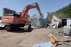 2025年违章建筑全面叫停，查处违章建筑，拆除不是唯一方式！图片