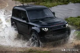 新车 | 售价126.60万元起 新款路虎卫士V8车型上市 增新娱乐互联系统图片