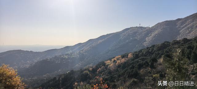 爬北京香山，走不一样的路线，既有挑战又轻松，收藏备用。