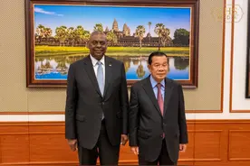 柬埔寨心向中国，美国防长白跑一趟，汪文斌随后就到图片