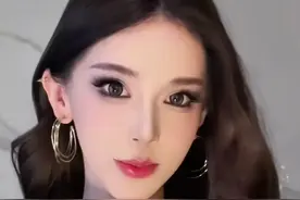 600万粉丝网红晒复旦大学录取通知书！“姐要去念书了！靠滤镜和美颜走不远”图片