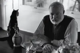 海明威逝世63年后，我从这5句话中，找到了无穷的勇气和力量图片