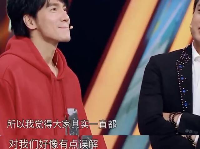 顶流男团，终于撕破脸了