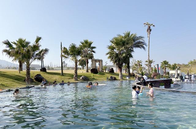 兴义：冬季旅游市场持续升温 “暖资源”催生“热经济”