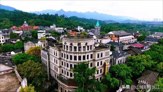 重庆因一部电影而生的4A景区，收取门票后，本地人几乎不去！