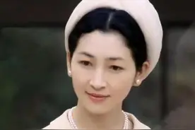 没继承美智子半分美貌，56岁清子如今有钱无娃，等着传位爱子公主图片