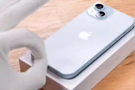 既然根本不够用，为什么iPhone 15还标配128GB图片