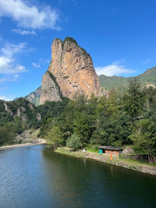 退休夫妻自驾温州永康之苍坡古镇、石桅岩、芙蓉古镇、丽水街