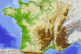 法国现在是第五共和国，前四个哪儿去了？图片