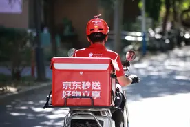 京东外卖狂奔的100天：刘强东的“豪言”撞上了现实图片