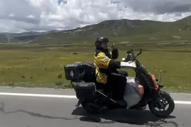 90后外卖小哥从衡水骑电动车去拉萨，边旅行边送外卖赚路费：读不了万卷书，就行万里路图片