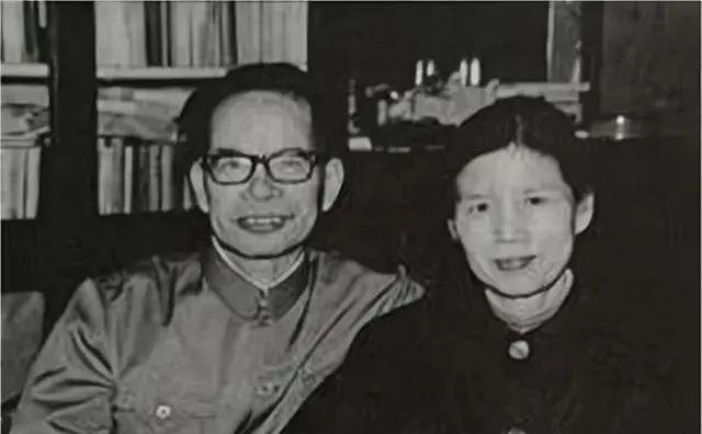 淮海战役中，47岁邱清泉被击毙，留下的6个子女后来去向何处？