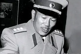 四野猛将如云，不讲资历仅凭军功，哪几位有资格成为五虎上将？图片