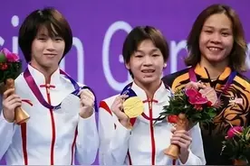 全红婵返京随国家队训练，陈若琳升职后仍担任全红婵教练图片