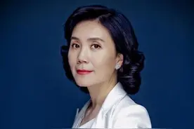 演员严晓频：出身演员世家，曾为爱远赴重洋，多年过去如今还好吗图片