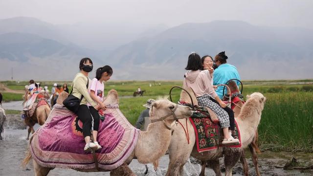 湖光古迹里的成长课——豫哈少年在巴里坤的文化润疆之旅