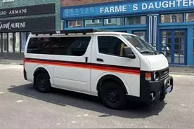 轻客宿营车崛起，福田风景G7改装床车旅行，露营车自驾游更接地气图片