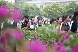 收藏！宁波学生资助热线公布图片