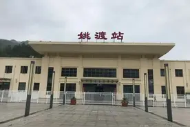 四川广元境内的一个特殊车站：姚渡站，到兰州车次竟比广元的更多图片