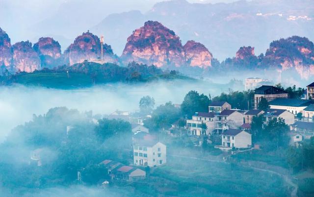 这条高铁火了！据说能“邂逅”李白和杜甫！