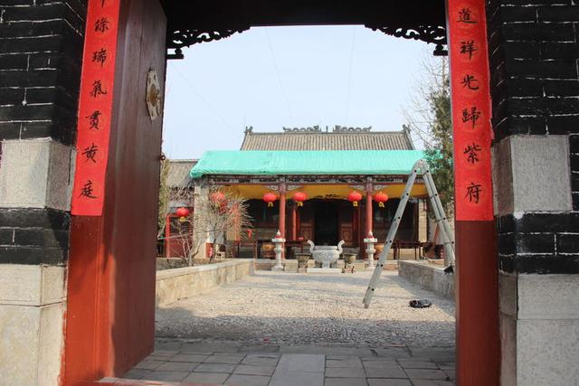 淄川有个七里店