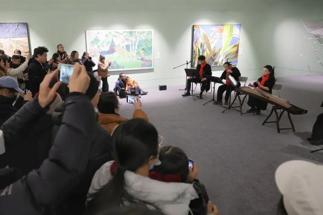 艺术跨年 全民共创 第十届中国北京国际美术双年展跨年活动在北京展览馆举办