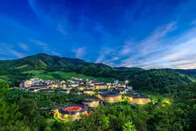 中秋自驾游福建：五大绝美路线，解锁团圆新玩法！图片