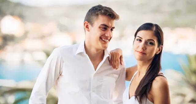 如果不小心碰了婚外情，你必须采取七个止损措施，否则会万劫不复