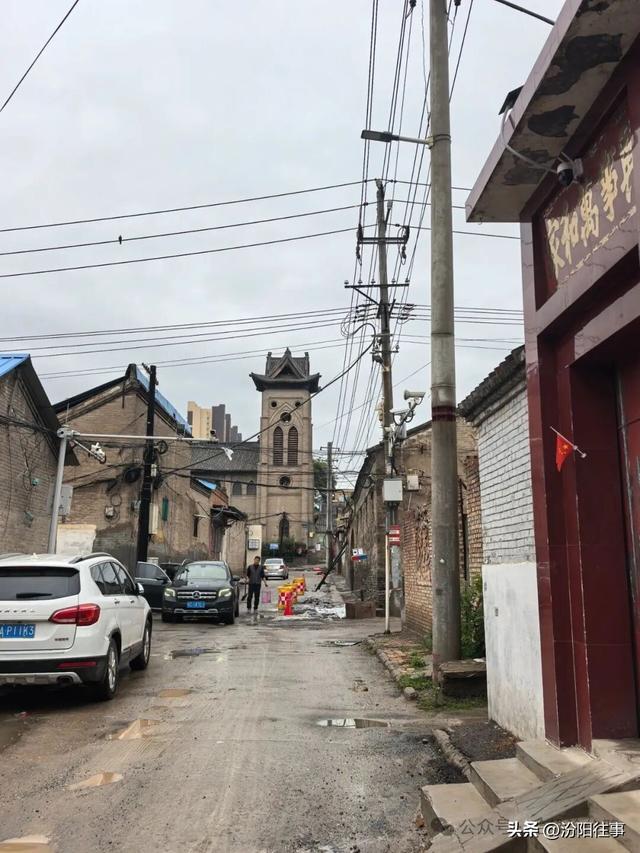 汾阳往事｜汾阳一日，踩着贾樟柯的镜头，走进电影里的故乡