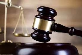 黑龙江林口：车主下车后忘锁车，结果被顺走2900元图片